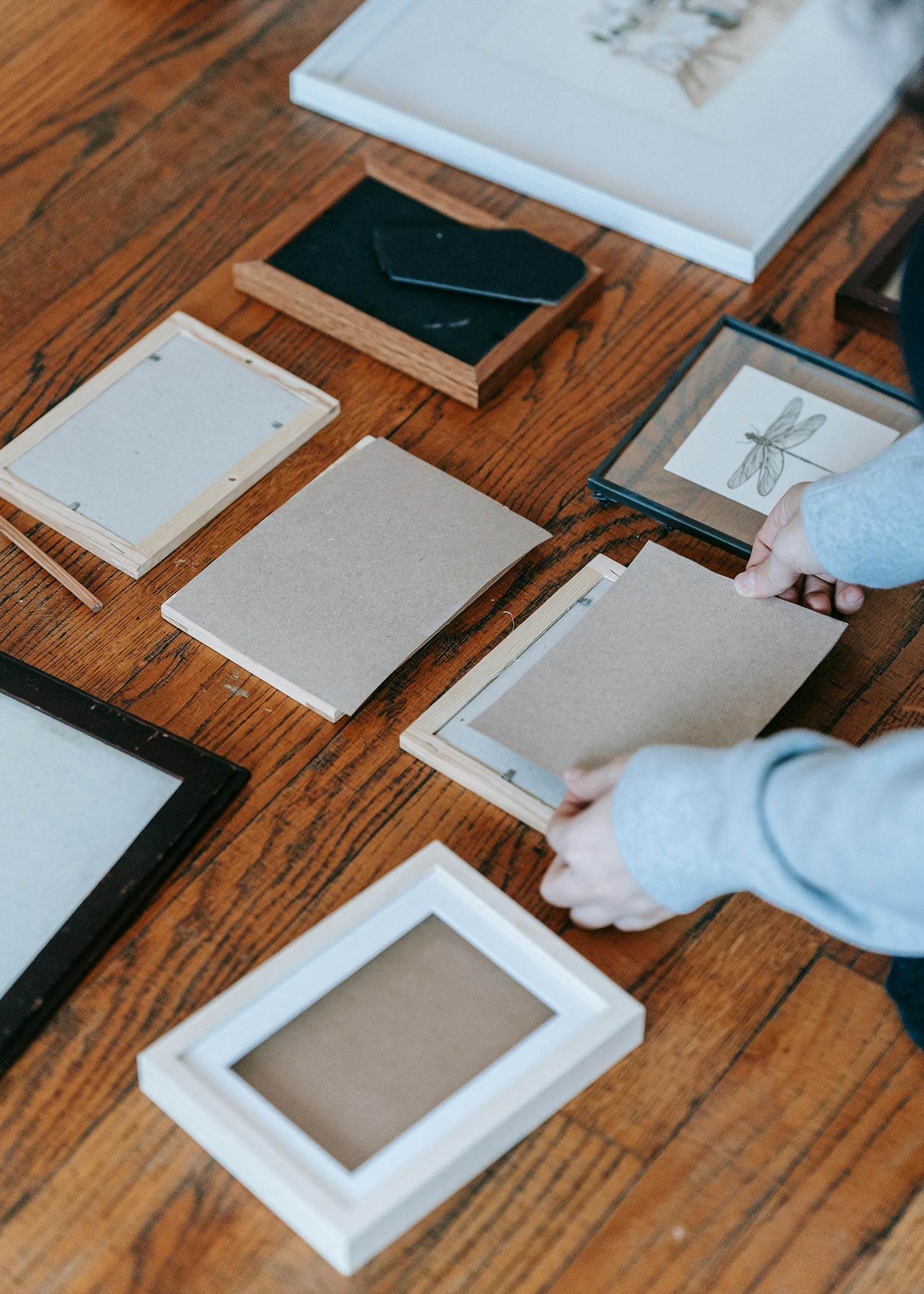 assembling photo frames